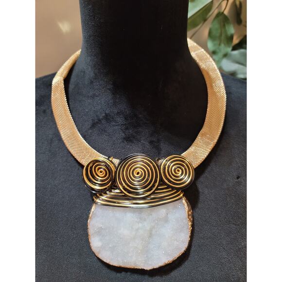 Women's Statement Gold Mesh Necklace With Spiral Wire Design And Druzy Stone - Picture 1 of 8